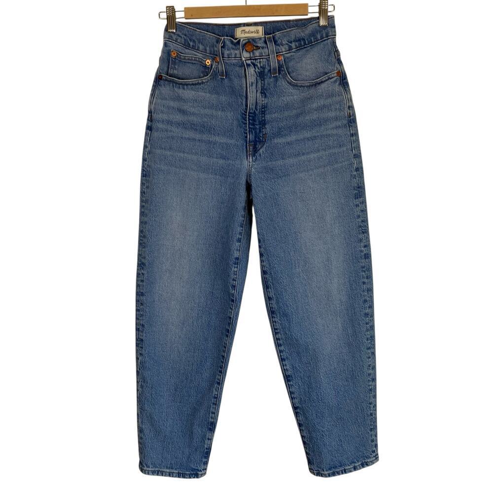 Madewell Sz 25 Balloon Jeans in Whistler Wash Light Wash 90s Mom Jean Retro - Picture 2 of 16